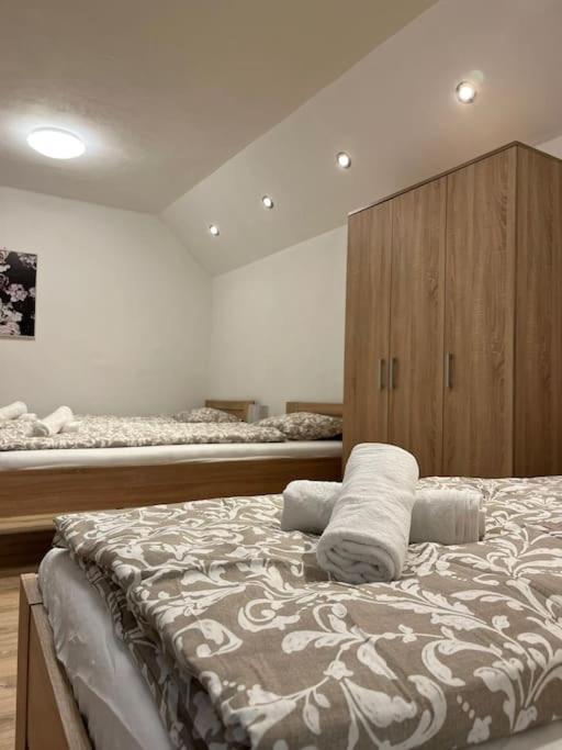 Apartmán Bada Bing Plaza Bratislava Exteriér fotografie